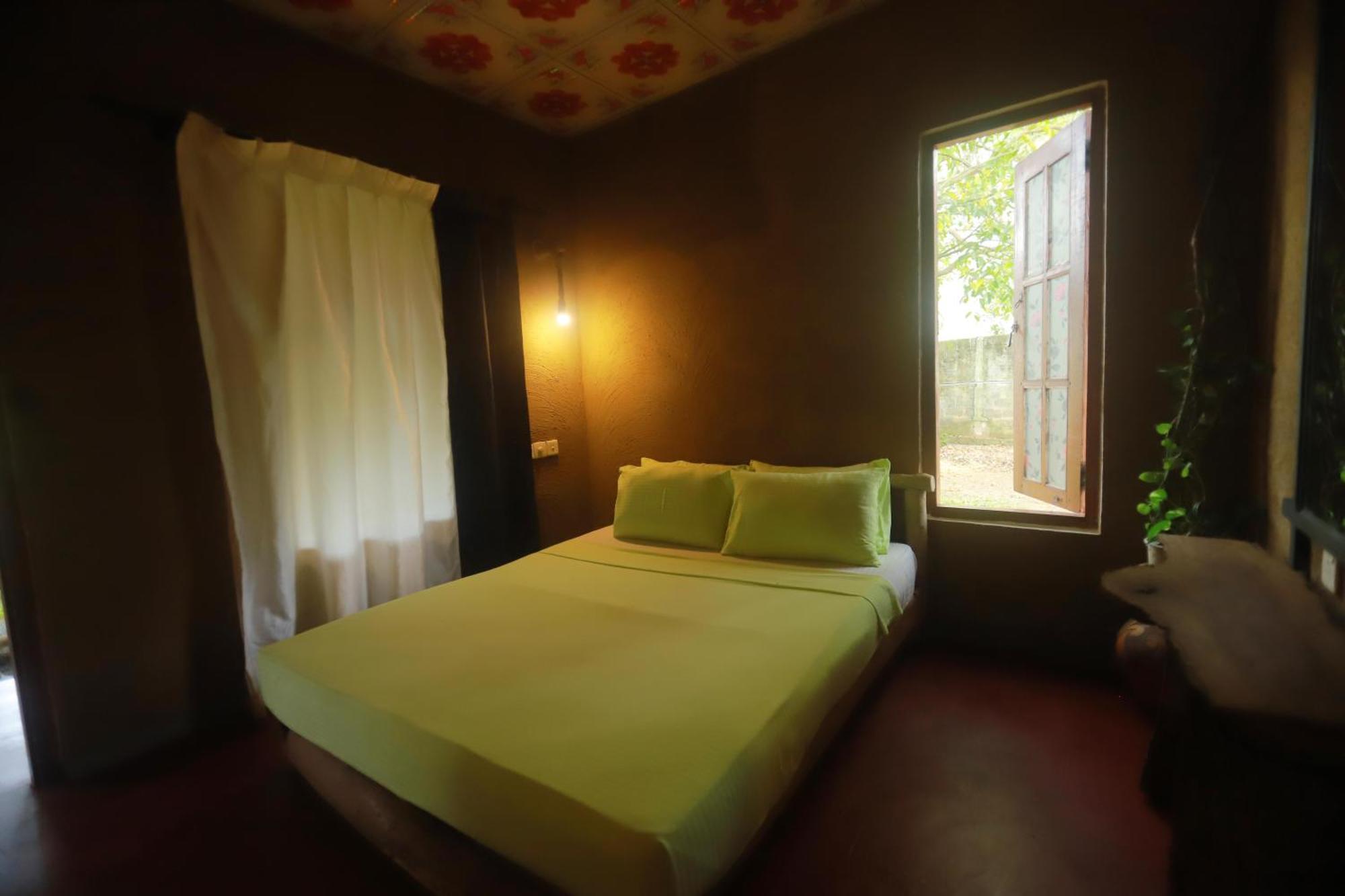 Dinna Nature Hostel Σιγκιρίγια Εξωτερικό φωτογραφία
