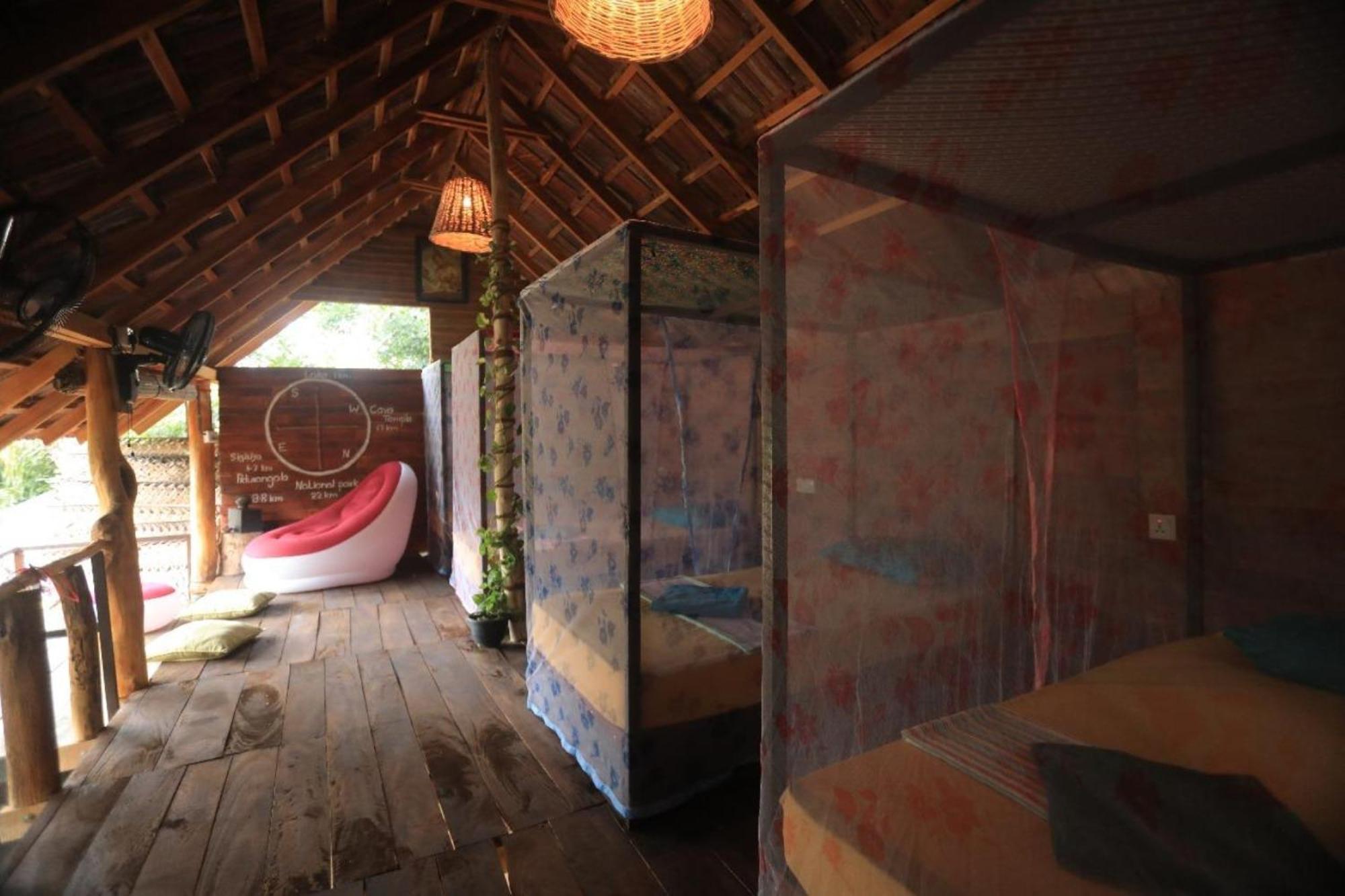 Dinna Nature Hostel Σιγκιρίγια Εξωτερικό φωτογραφία